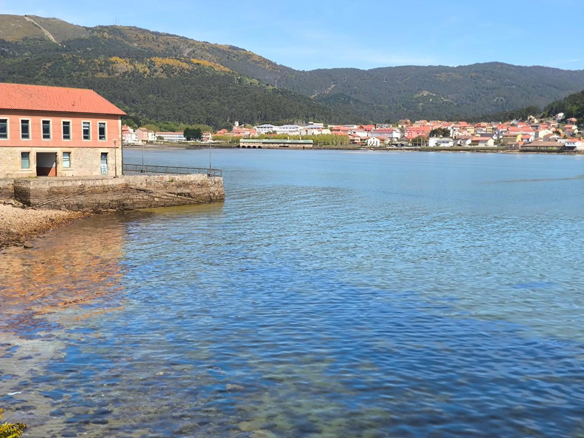 Muros Sobre El Mar Eksteriør billede